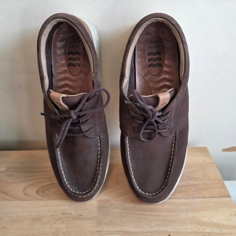 Sperry Mens 9 Plushwave Boat Shoes Brown Leather STS22671 Moc Toe Casual